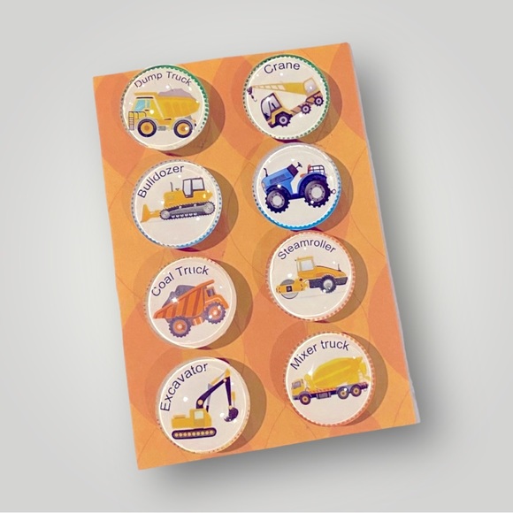 Set/8 𝑯𝒂𝒏𝒅𝒎𝒂𝒅𝒆 Magnets Construction Vehicles Cabochons Gift - Picture 6 of 9